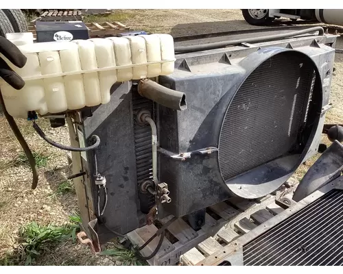 GMC C6500 Cooling Assy. (Rad., Cond., ATAAC)
