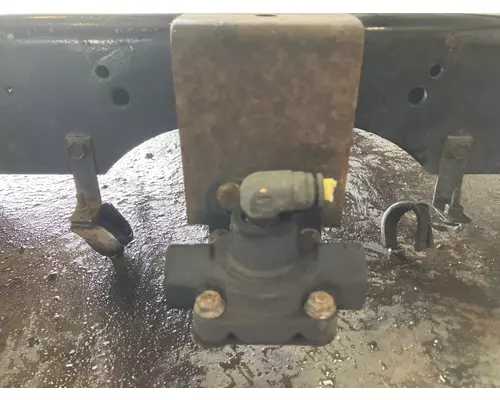 GMC C6500 Crossmember