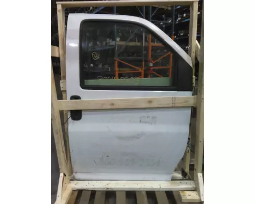 GMC C6500 DOOR ASSEMBLY, FRONT