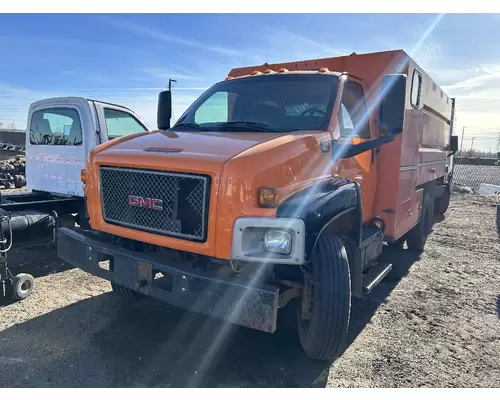 GMC C6500 Dismantled Vehicles