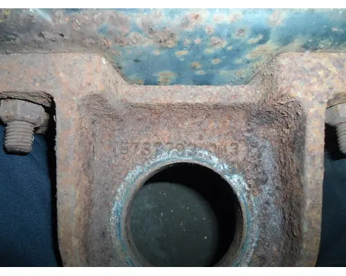 GMC C6500 Engine Mounts