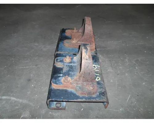 GMC C6500 Engine Mounts