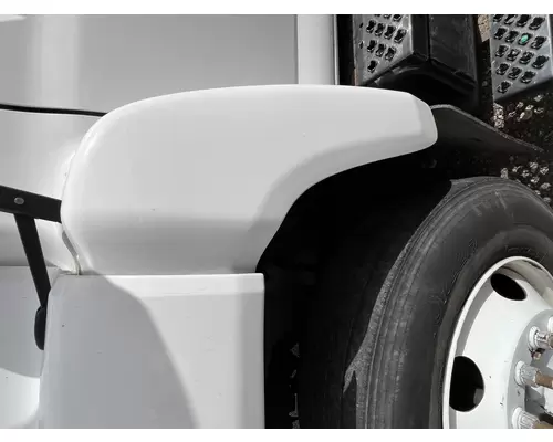 GMC C6500 Fender Extension
