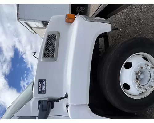 GMC C6500 Fender Extension