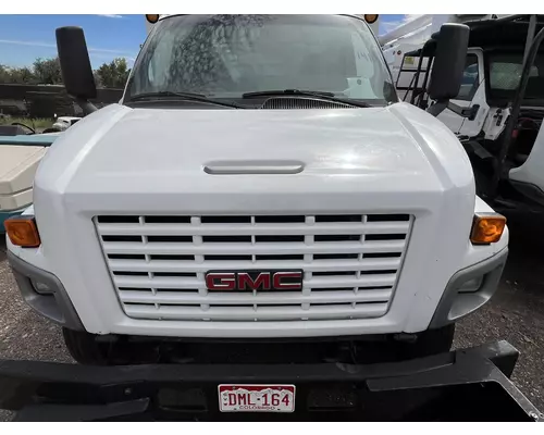 GMC C6500 Grille