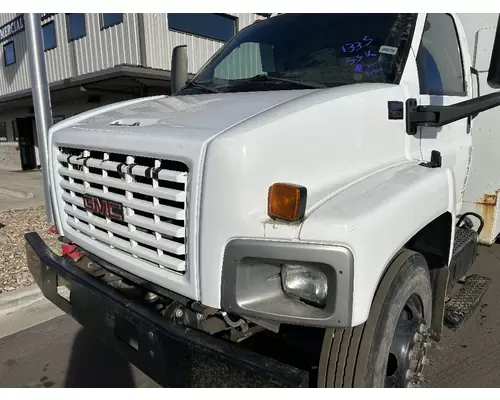 GMC C6500 Grille