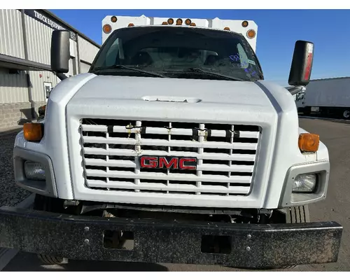 GMC C6500 Grille