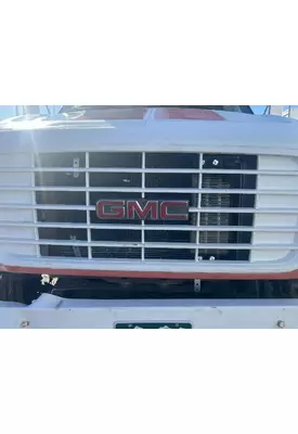 GMC C6500 Grille