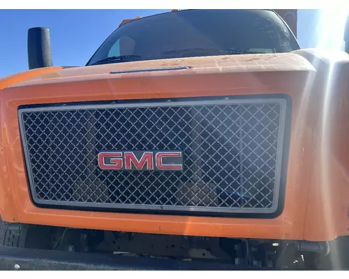 GMC C6500 Grille