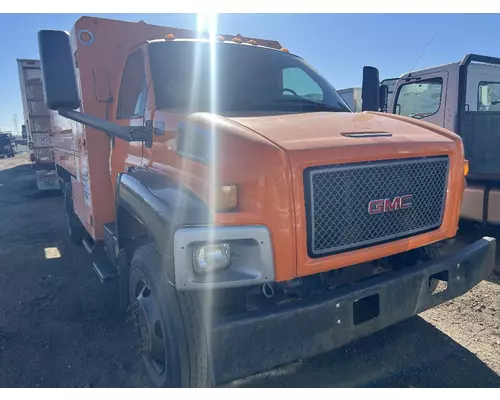 GMC C6500 Grille