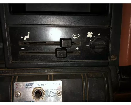 GMC C6500 Heater & AC Temperature Control
