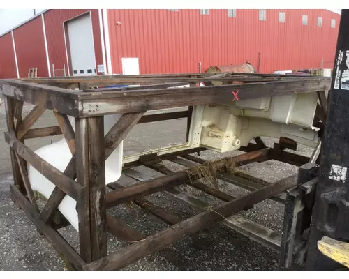 GMC C6500 Hood