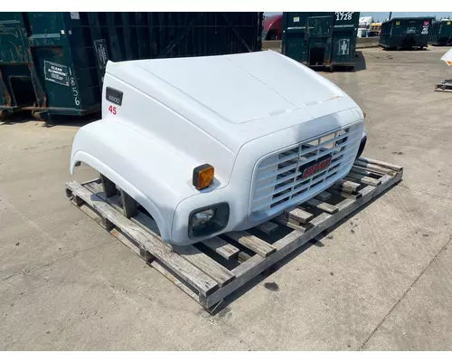 GMC C6500 Hood