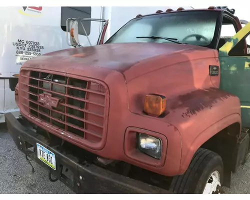 GMC C6500 Hood