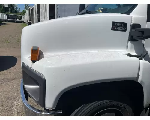 GMC C6500 Hood