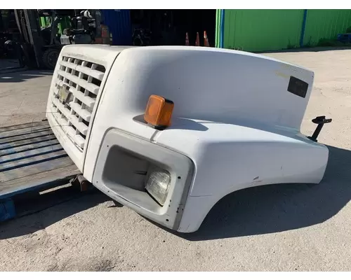 GMC C6500 Hood