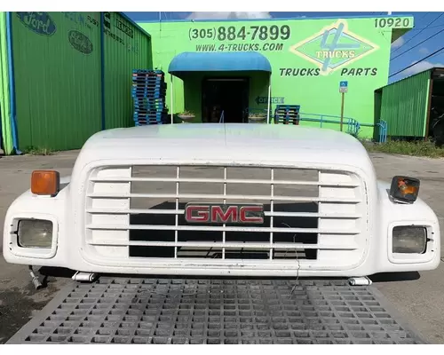 GMC C6500 Hood