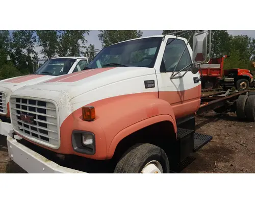 GMC C6500 Hood