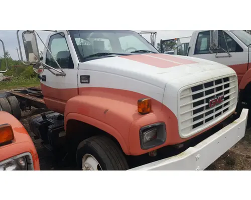 GMC C6500 Hood