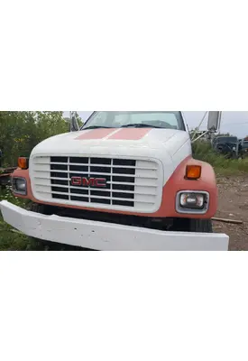 GMC C6500 Hood
