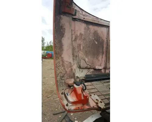 GMC C6500 Hood