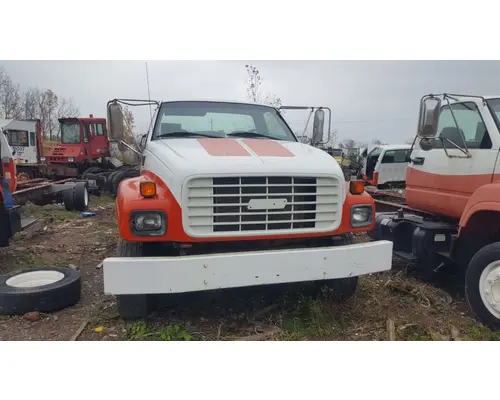 GMC C6500 Hood