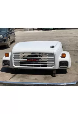 GMC C6500 Hood