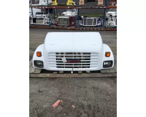 GMC C6500 Hood