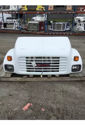 GMC C6500 Hood