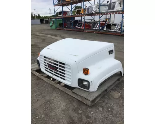 GMC C6500 Hood