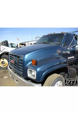 GMC C6500 Hood