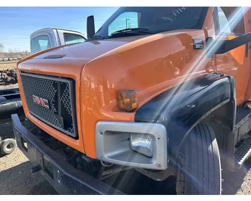 GMC C6500 Hood