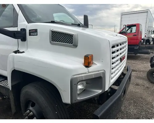 GMC C6500 Hood