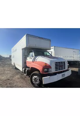 GMC C6500 Hood