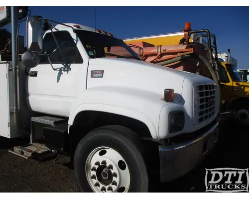 GMC C6500 Hood