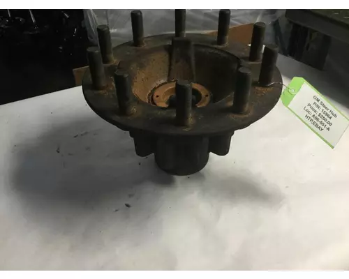 GMC C6500 Hub