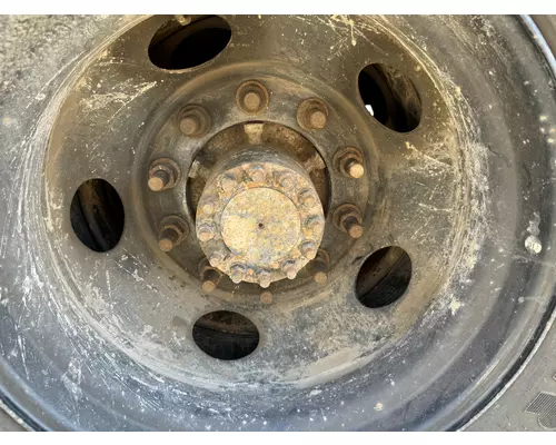 GMC C6500 Hub