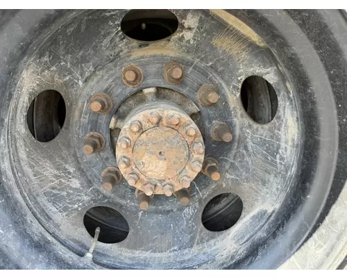 GMC C6500 Hub