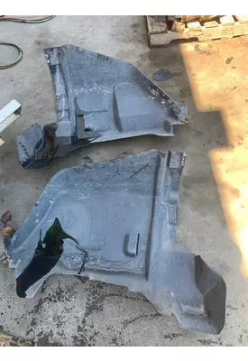 GMC C6500 Inner Fender