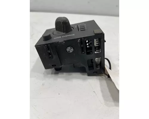 GMC C6500 Instrument Cluster