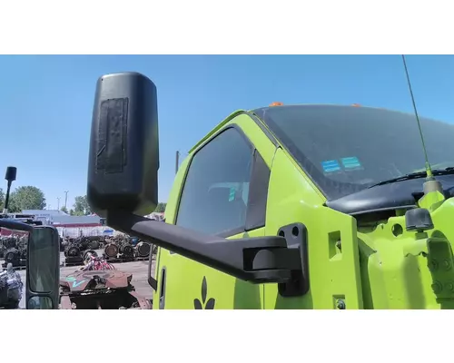 GMC C6500 MIRROR ASSEMBLY CABDOOR