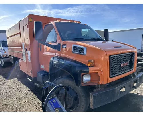 GMC C6500 Oil Pan