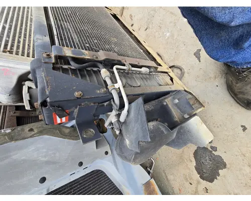GMC C6500 Radiator Overflow Bottle