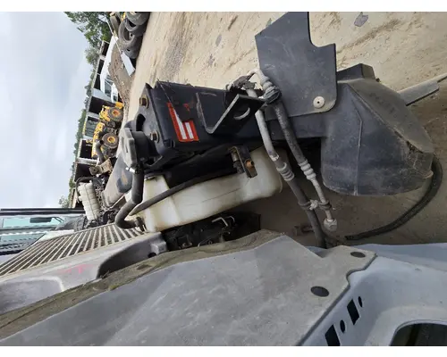 GMC C6500 Radiator Overflow Bottle