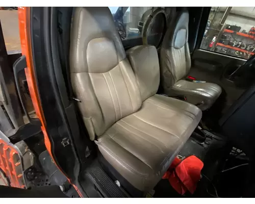 GMC C6500 Seat, Front