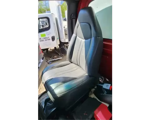 GMC C6500 Seat, Front