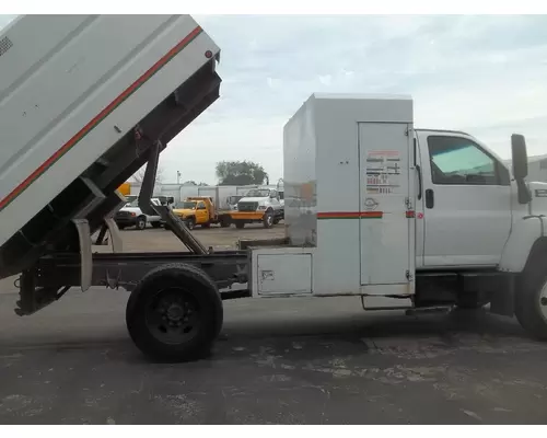 GMC C6500 WHOLE TRUCK FOR RESALE