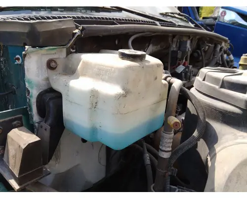 GMC C6500 WINDSHIELD WASHER RESERVOIR
