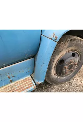 GMC C6 Fender