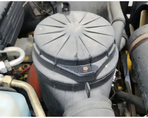 GMC C7000 Topkick Air Cleaner